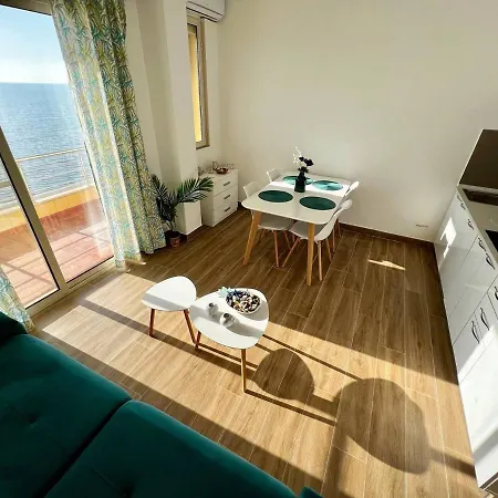Escape * Durres