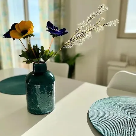 Escape * Dıraç